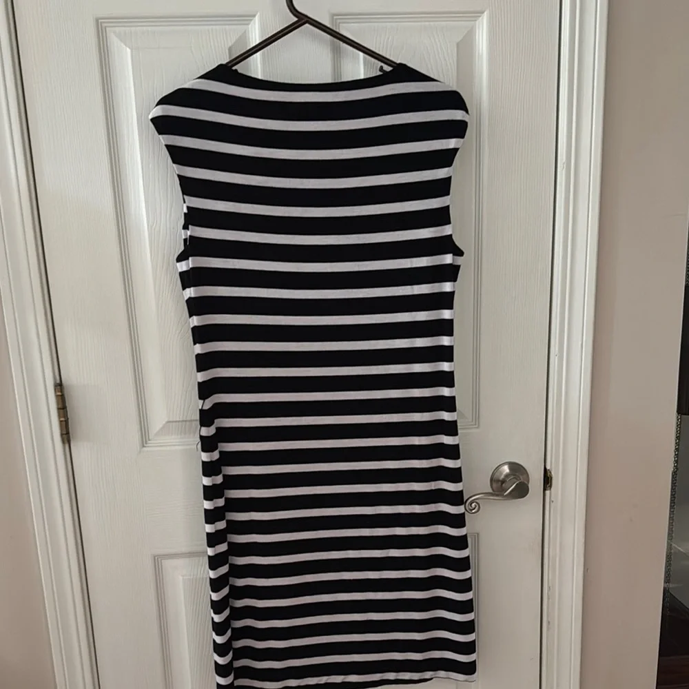 Calvin Klein Black and White T-Shirt Dress - Picture 3 of 3